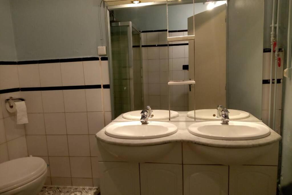 Charmant Appartement A 페리괴 외부 사진